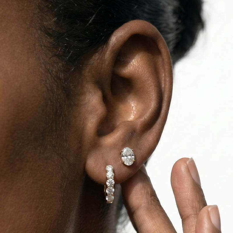 Classic Oval Diamond Stud Earrings (F/G VS+)