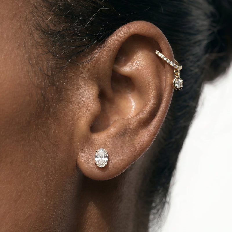 Classic Oval Diamond Stud Earrings (F/G VS+)