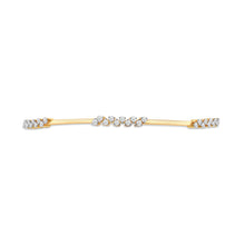 Load image into Gallery viewer, Vianne Leora Bangle
