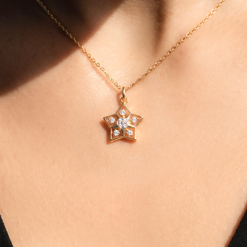 Stellia Charm