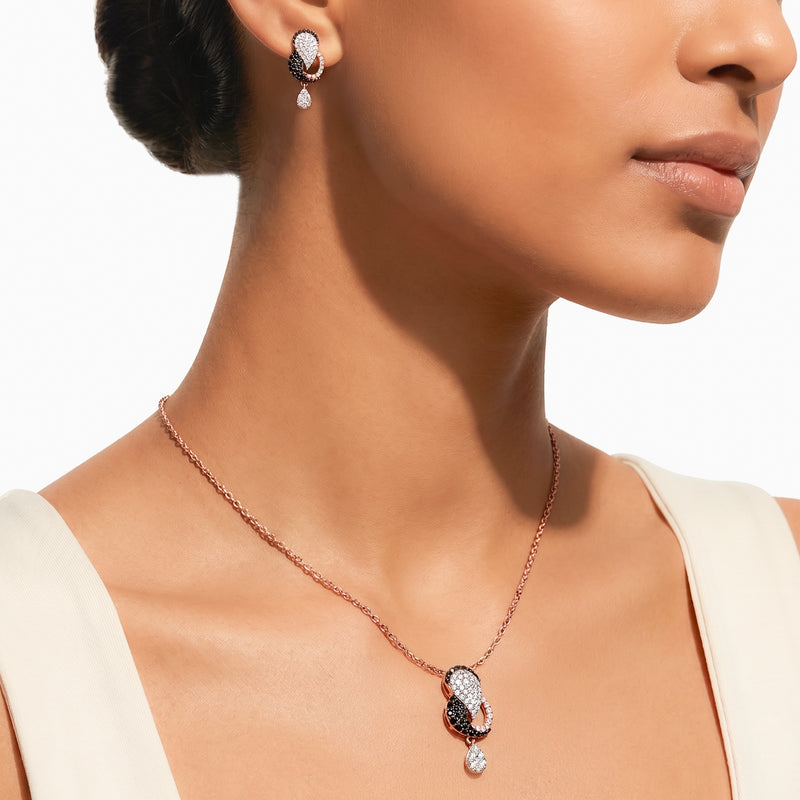 Noirelle Earrings