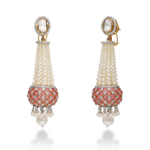 Load image into Gallery viewer, Mosaique Coral Earring
