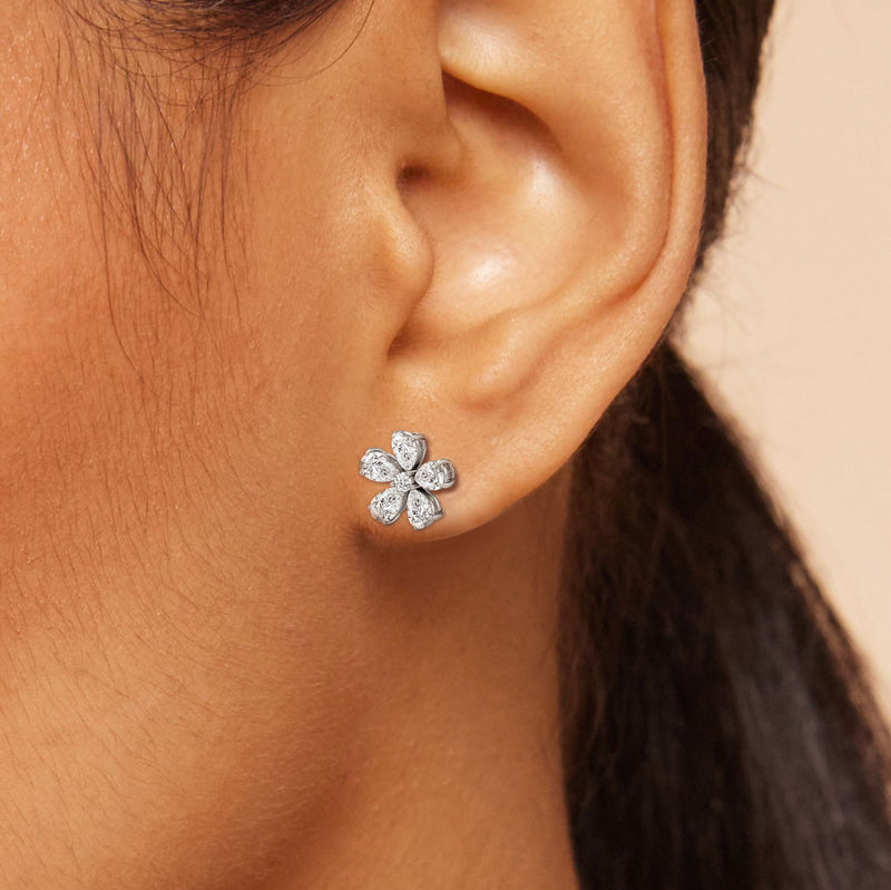 Daisy Studs