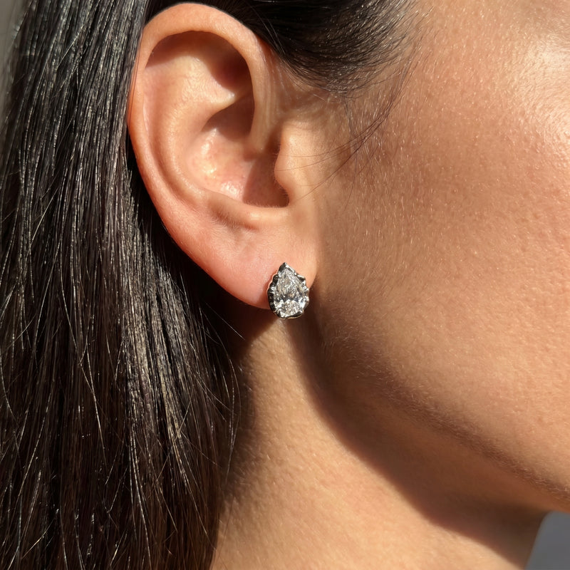 Icona Pear Solitaire Earrings