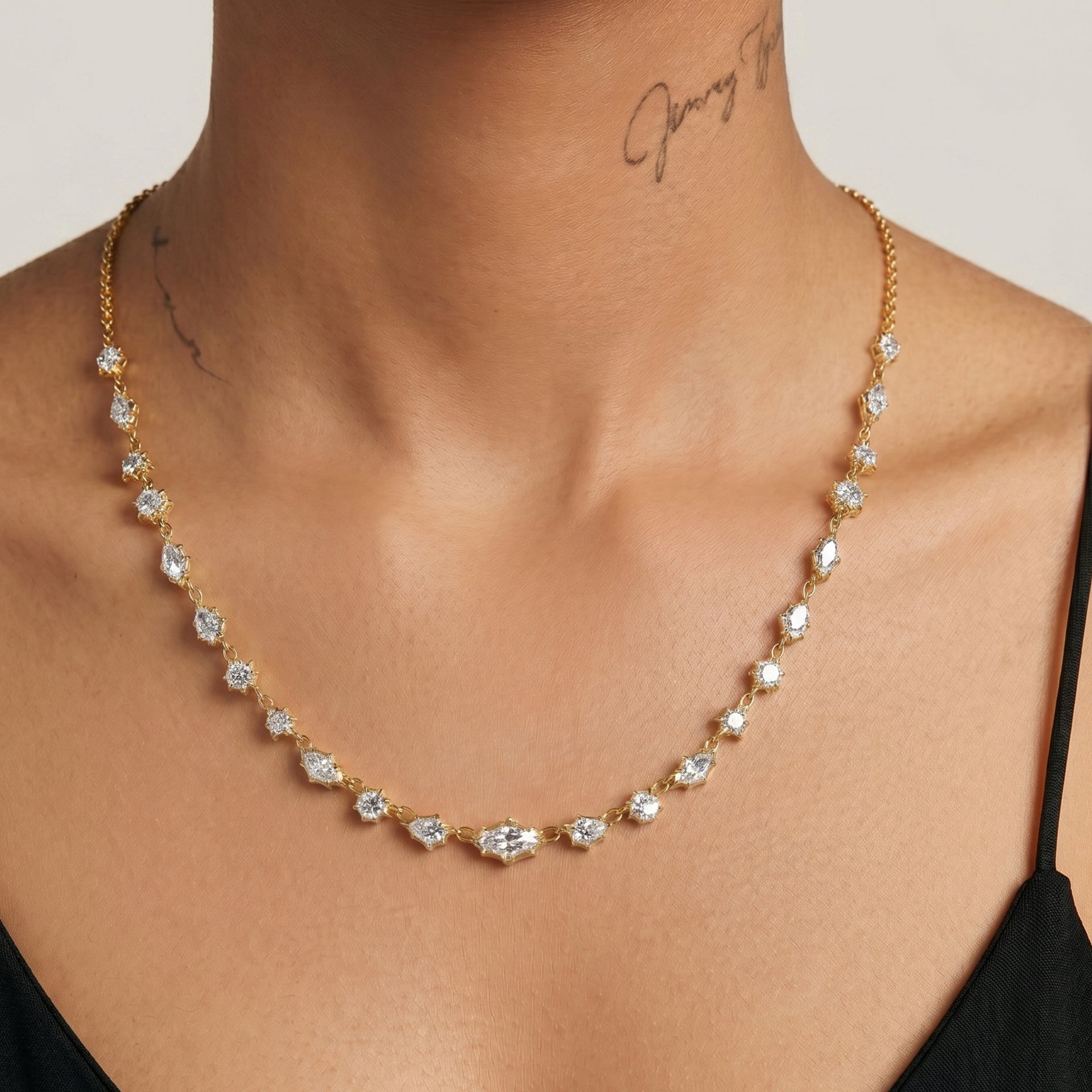 Eliorae Necklace