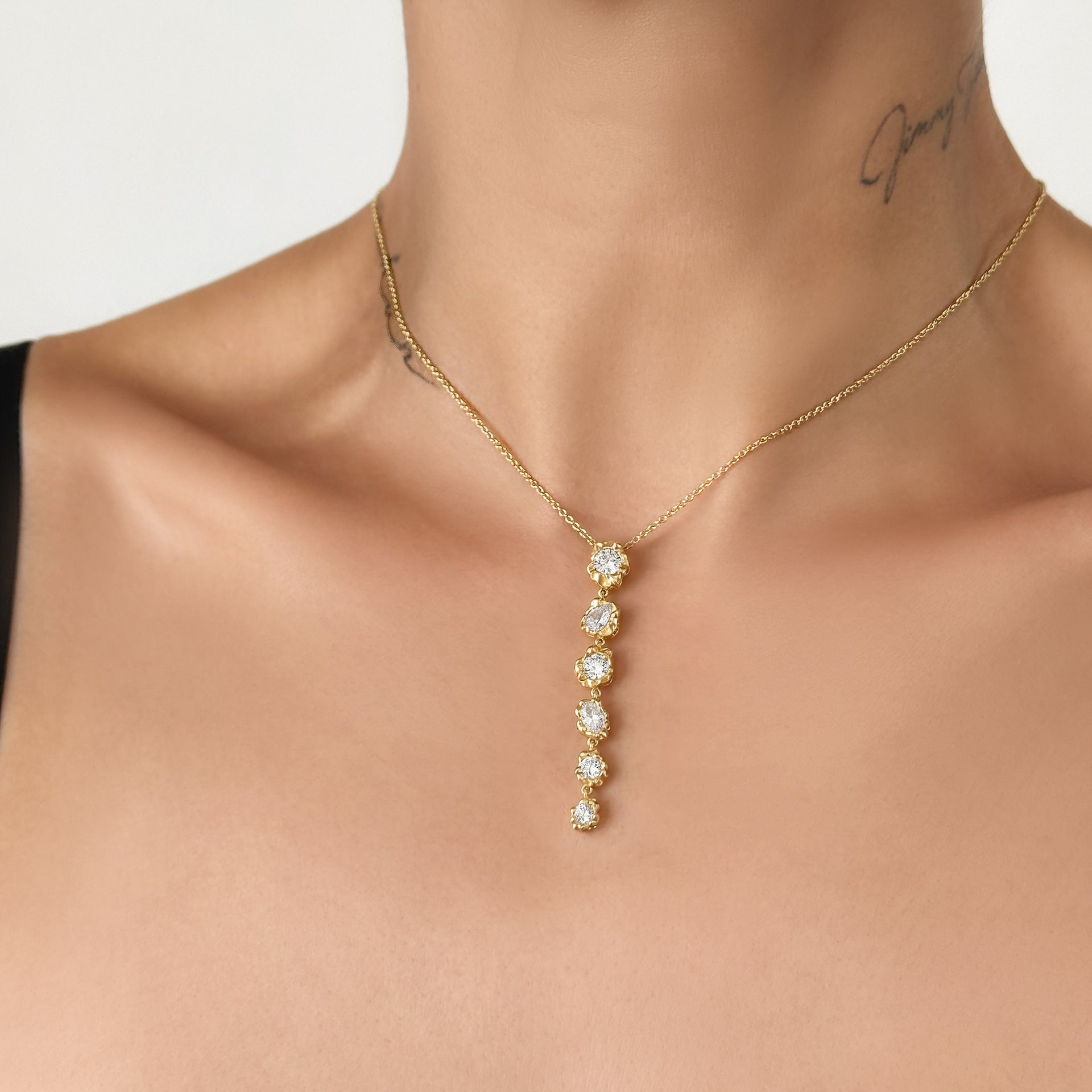 Nerai Pendant