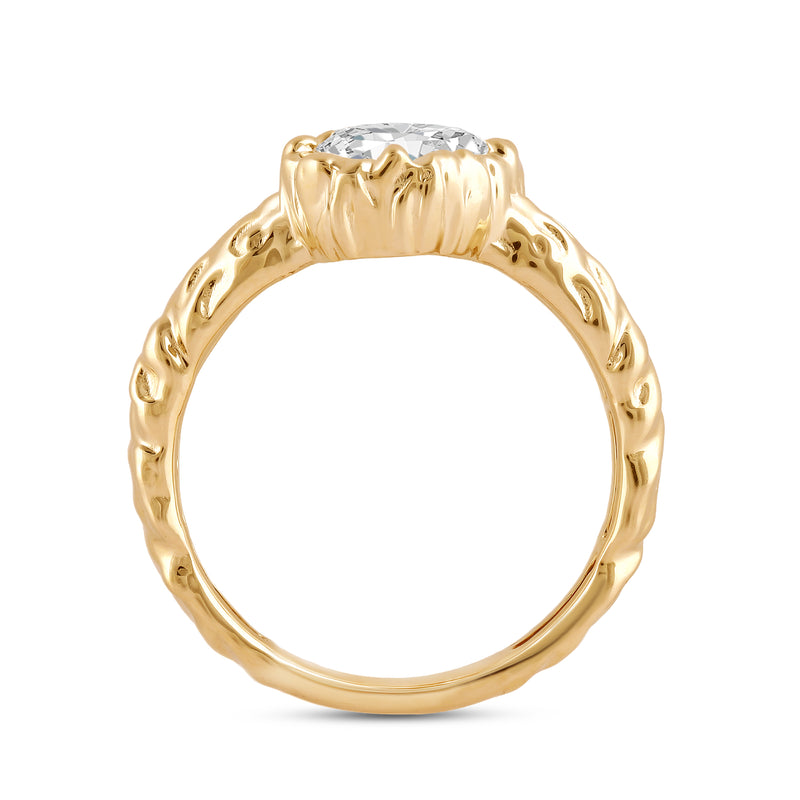 Valera Solitaire Ring