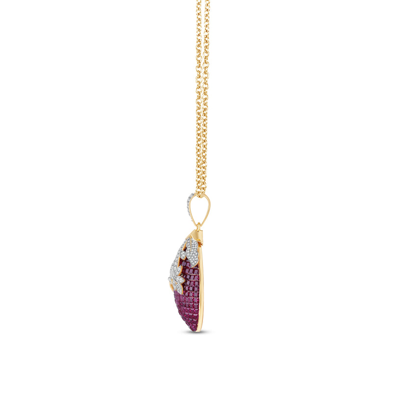 Crimselle Pendant