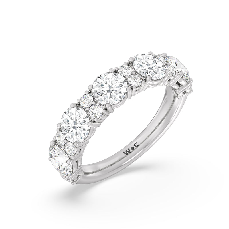 Classic Round Station Anniversary Ring (F+ SI+)