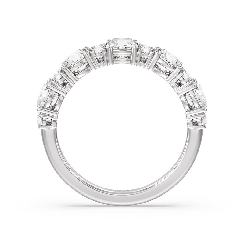 Classic Round Station Anniversary Ring (F+ SI+)