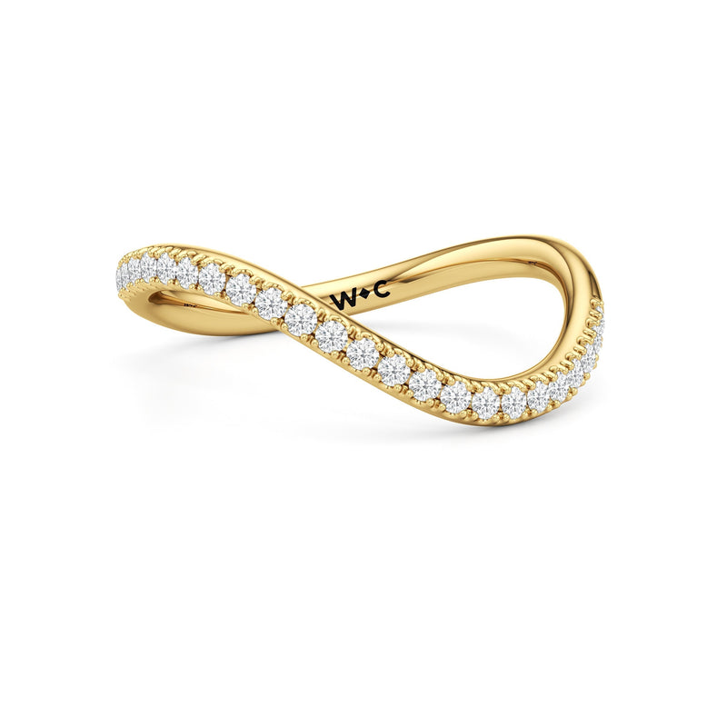 The Leni Pavé Ring