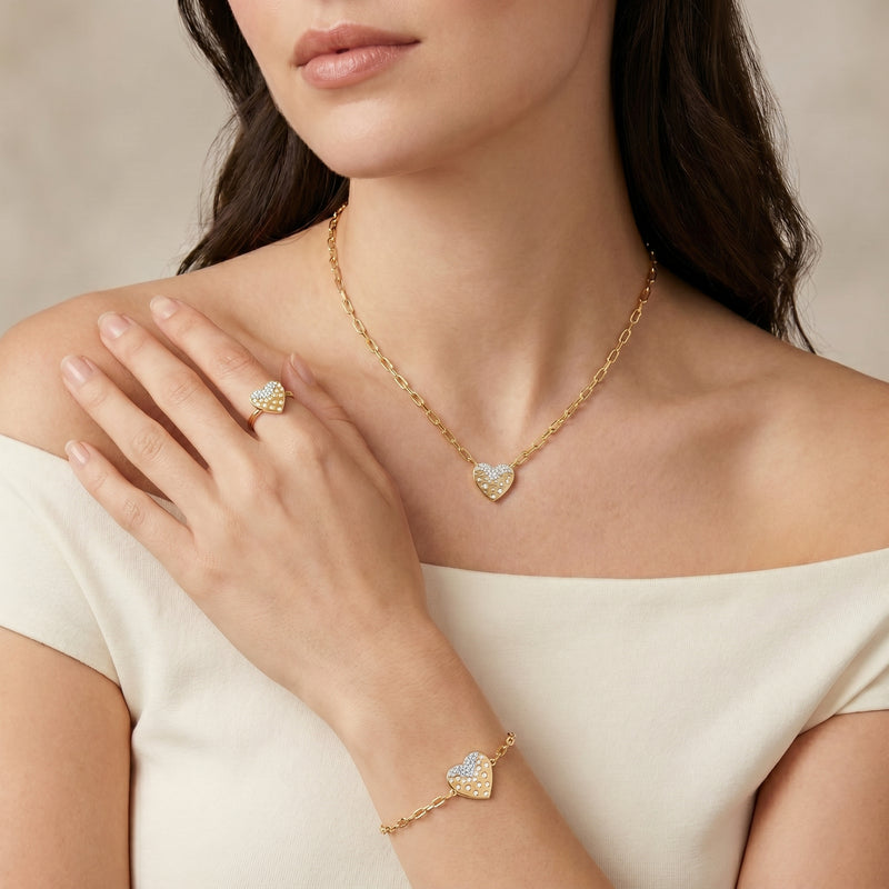 Amoria Necklace