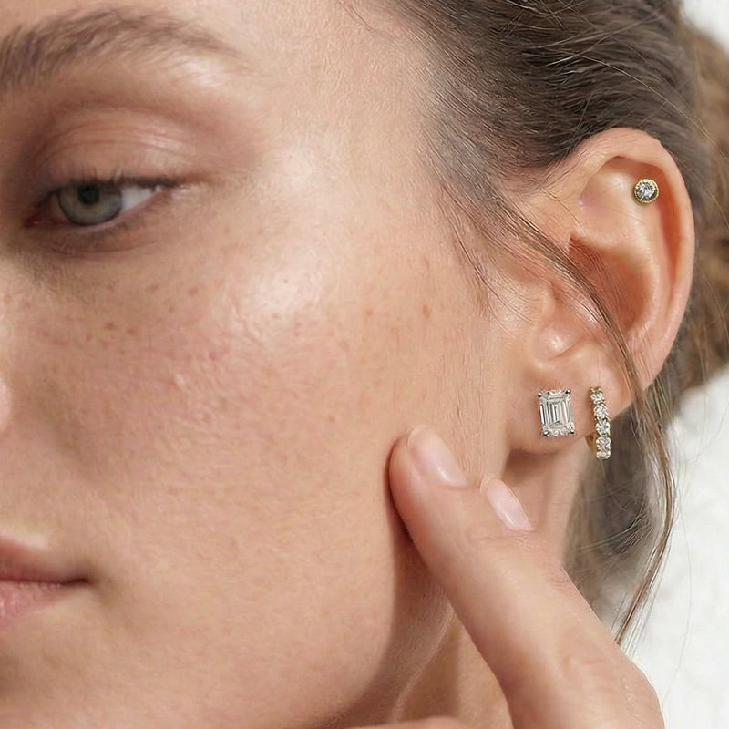 Classic Emerald Stud Earrings (F/G VS+)