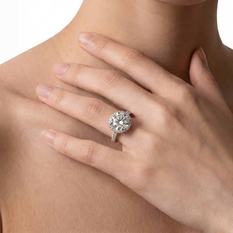 The Windsor Halo Ring