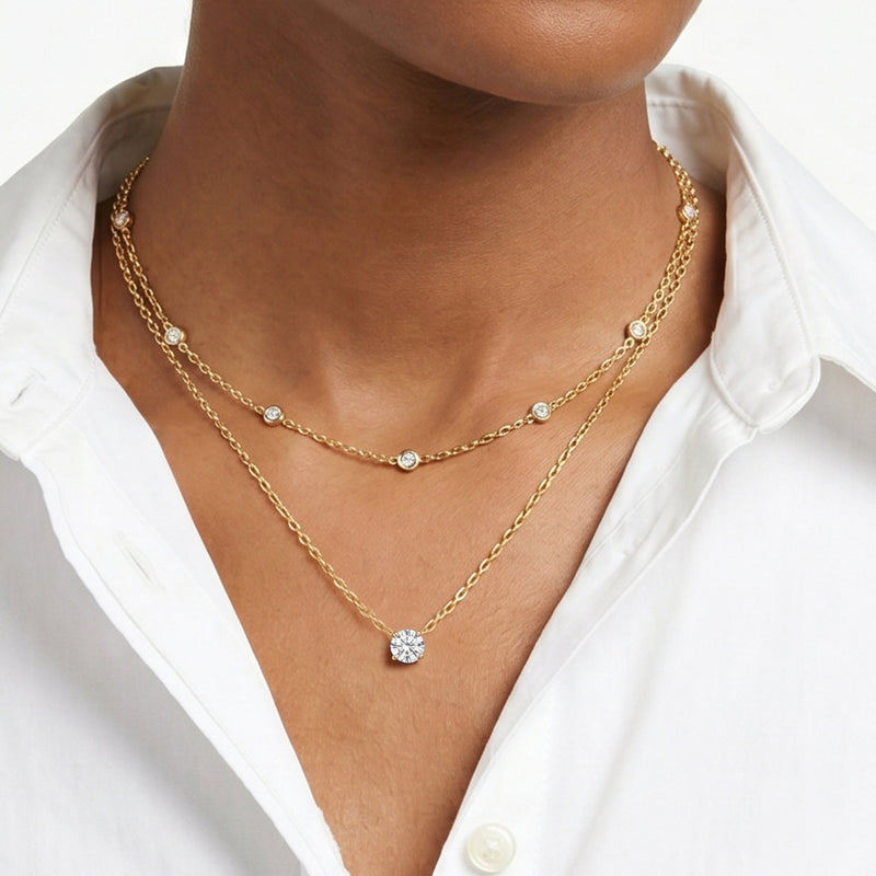 The W Classic Necklace