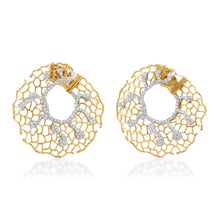 Load image into Gallery viewer, Starring You Halo Diamond Earrings
