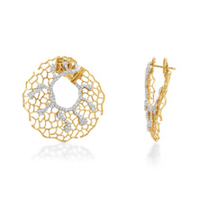 Load image into Gallery viewer, Starring You Halo Diamond Earrings
