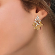 Load image into Gallery viewer, Starring You Aplomb Diamond Earrings
