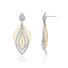 Load image into Gallery viewer, Starring You Diva Diamond Earrings
