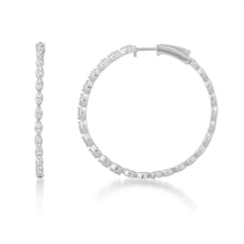 Load image into Gallery viewer, Circled Trimmed Diamond Earrings
