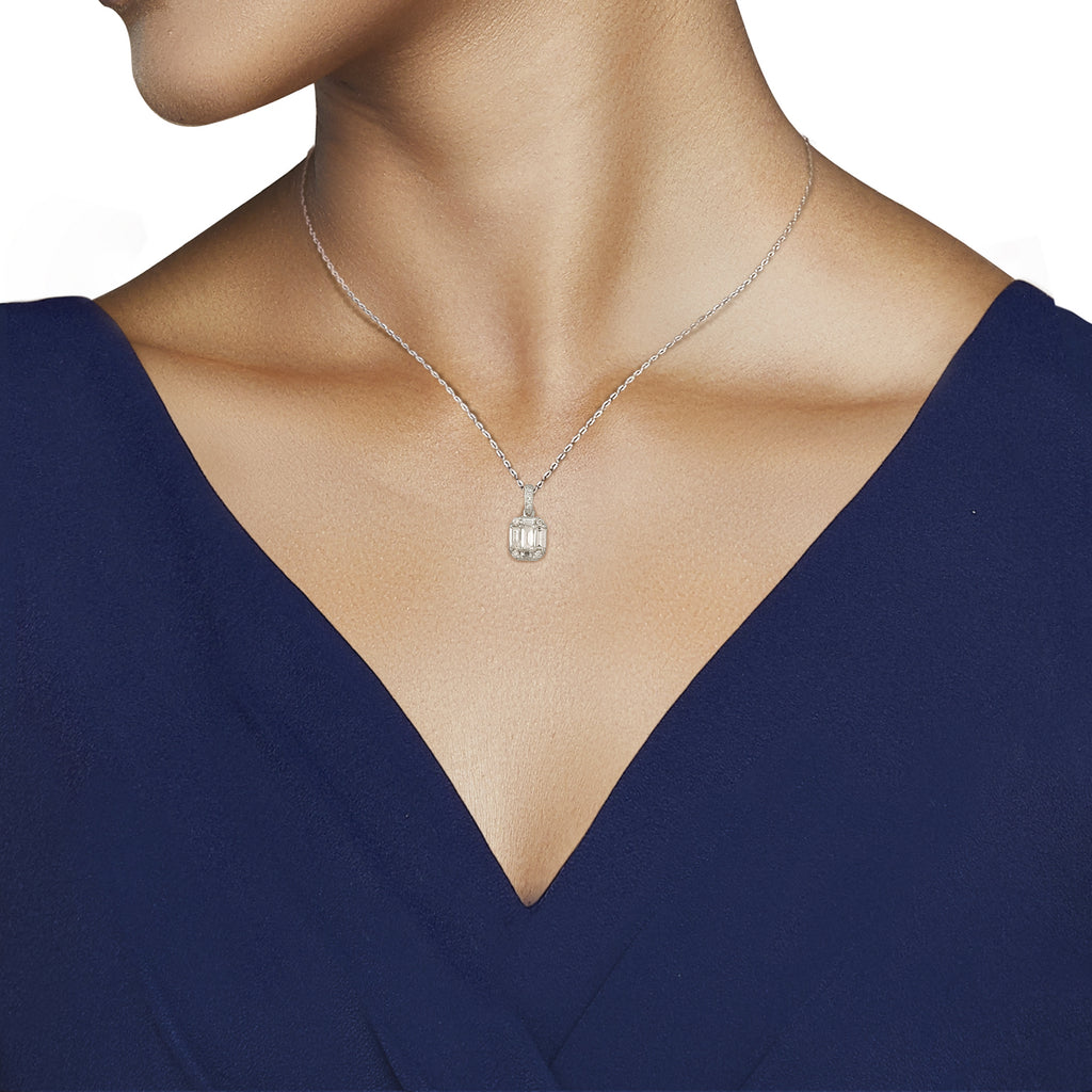 Clara Essential Diamond Pendant