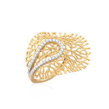 Load image into Gallery viewer, Starring You Daydreamer Diamond Ring
